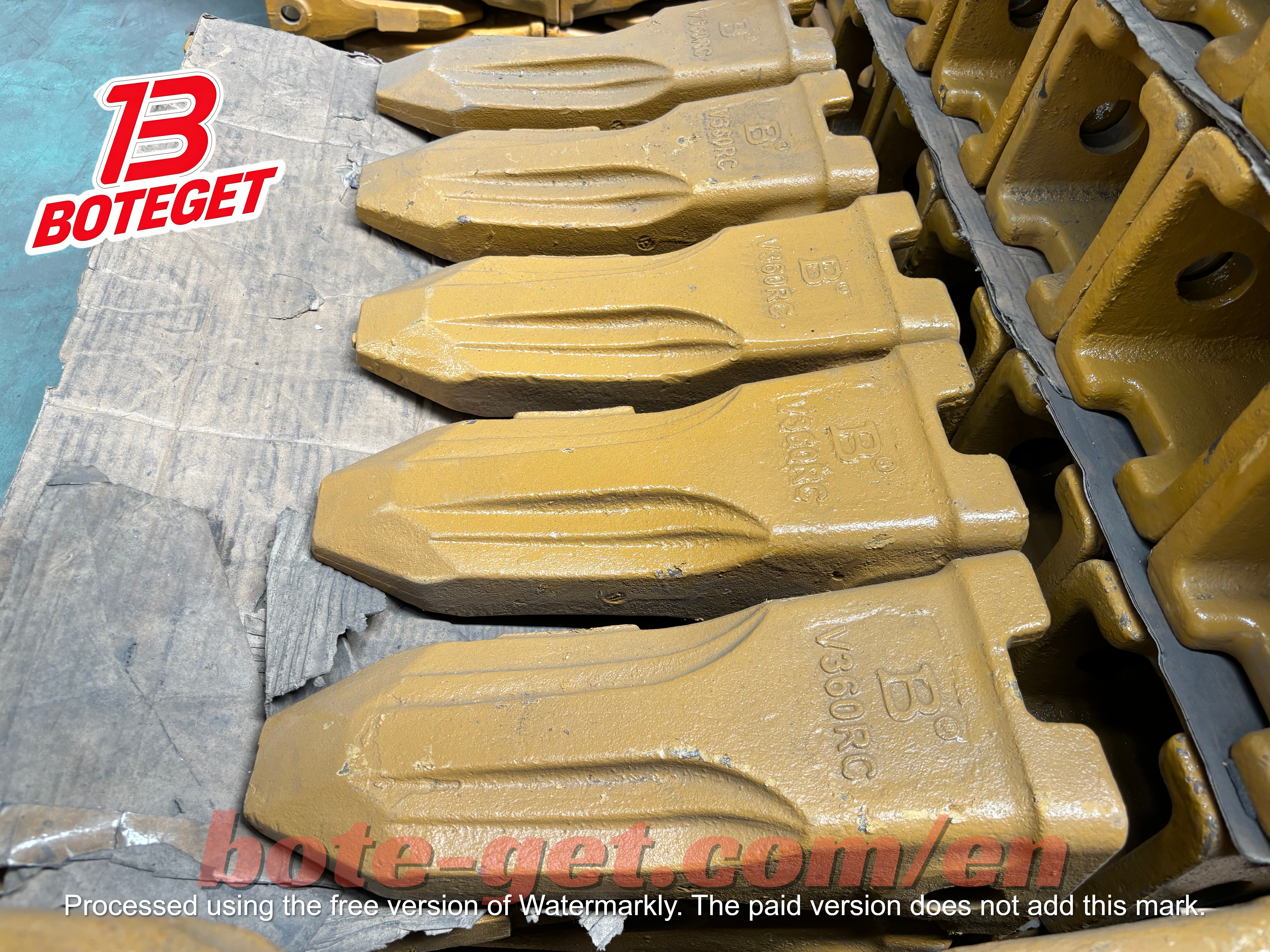 Volvo V360RC Excavator SidePin Bucket Rock Teeth