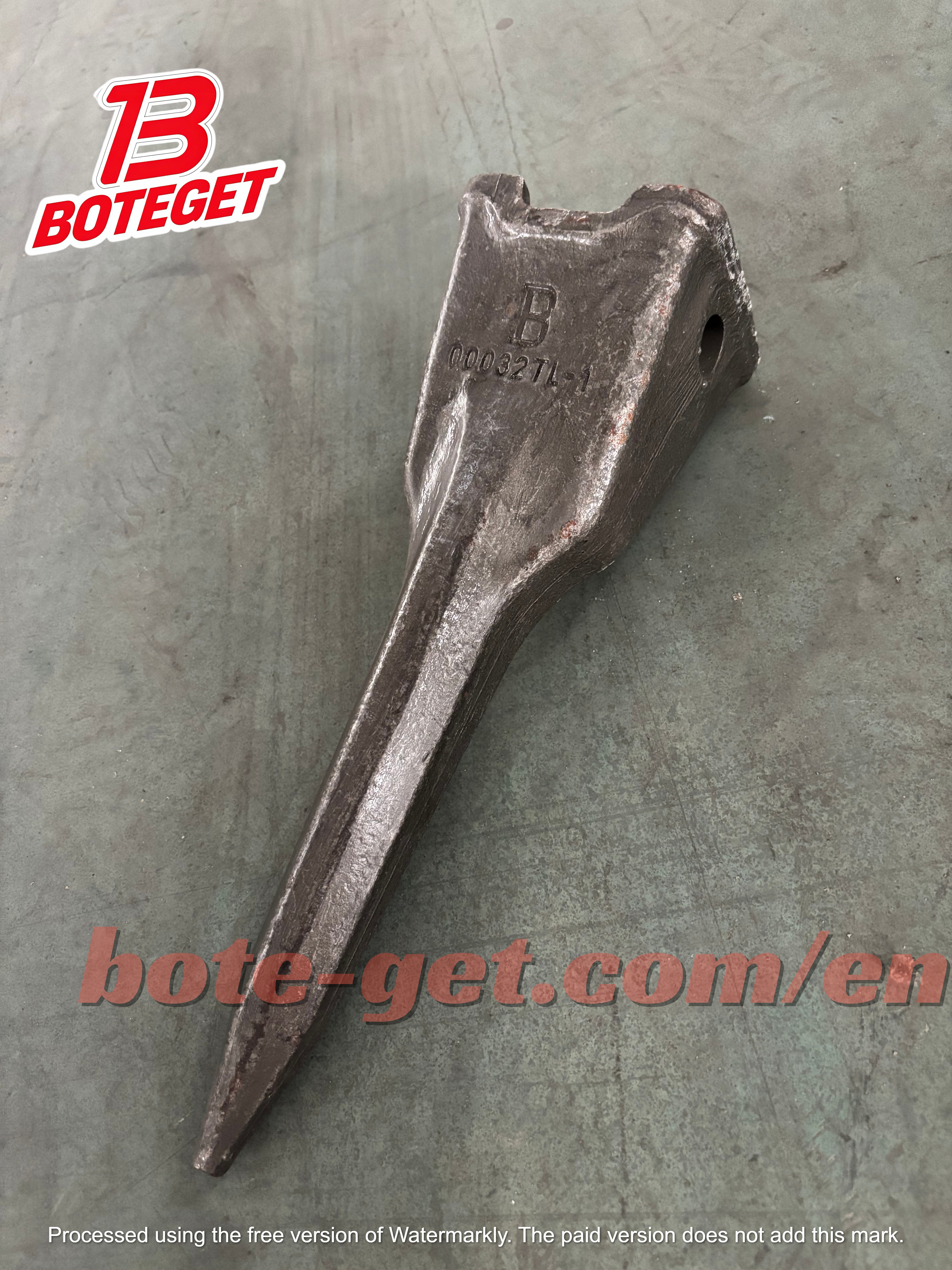 2713-00032TL,2713Y00032TLLight Long Excavator BucketTiger Tip